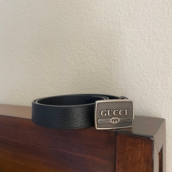 GUCCI BLACK LEATHER BELT SILVER METAL LOGO BUCKLE 80/32 523311 - Picture 1 of 16